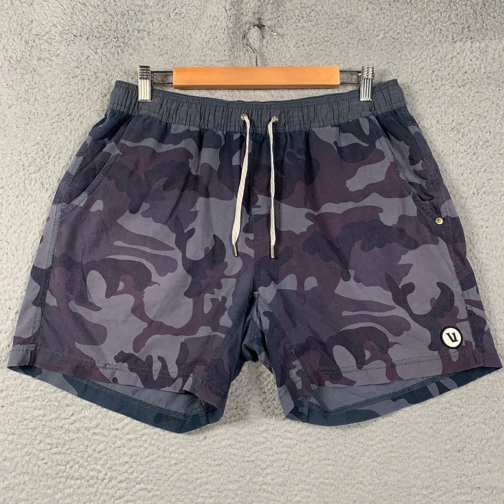 Vuori Kore Shorts Mens Medium Grey Camo Athletic Gym Training Lined Performance